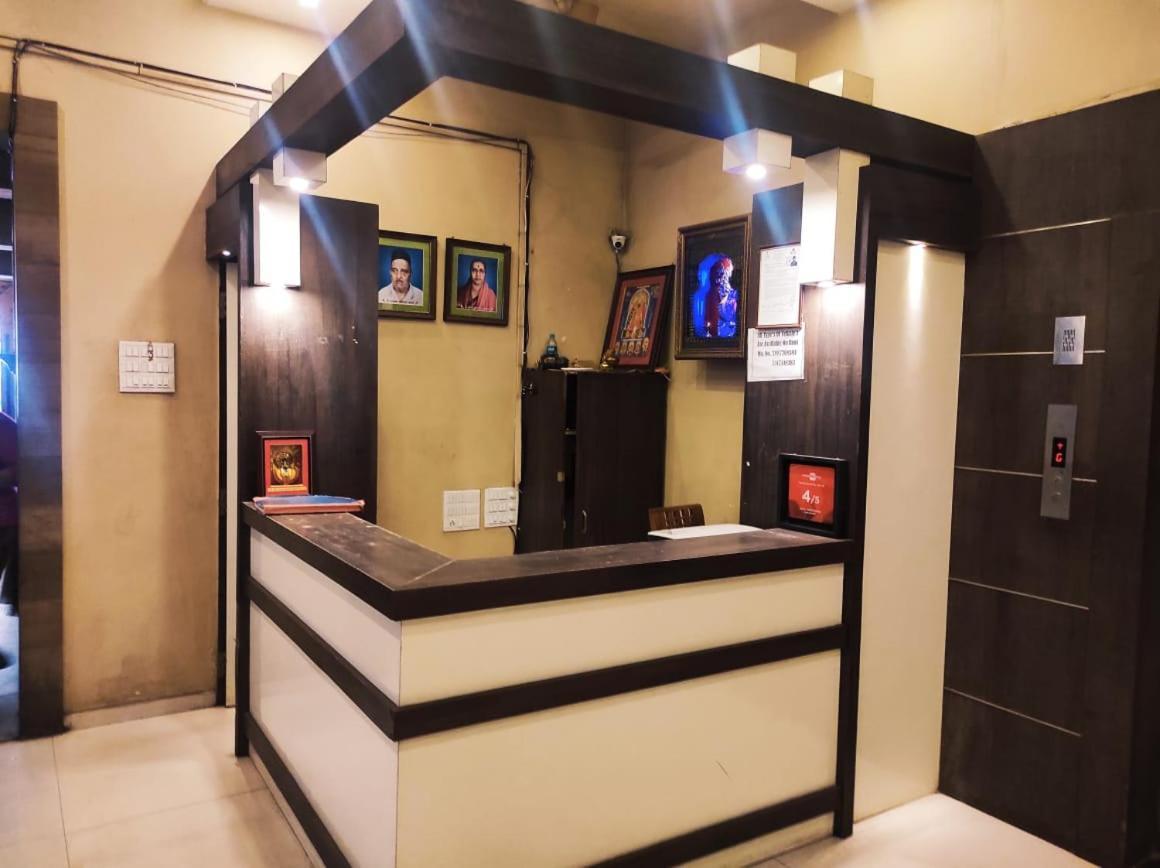 Hotel Sham Suman, Kolhapur- Opposite To Mahalaxmi Temple Екстериор снимка