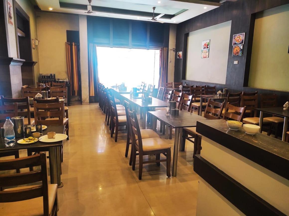 Hotel Sham Suman, Kolhapur- Opposite To Mahalaxmi Temple Екстериор снимка
