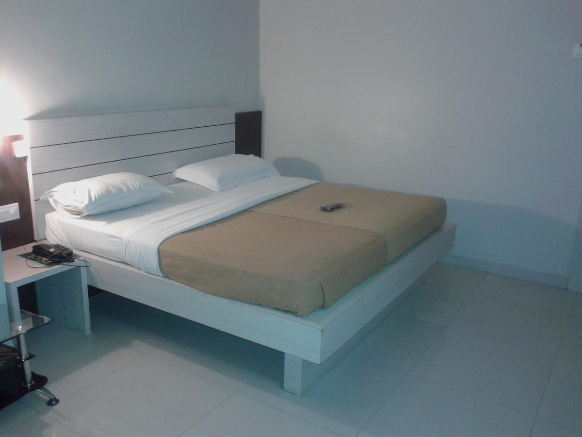 Hotel Sham Suman, Kolhapur- Opposite To Mahalaxmi Temple Екстериор снимка